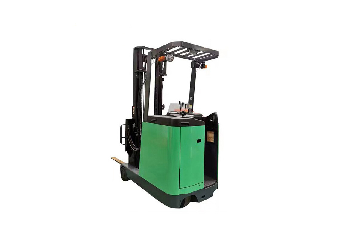 Stand-up Forklift