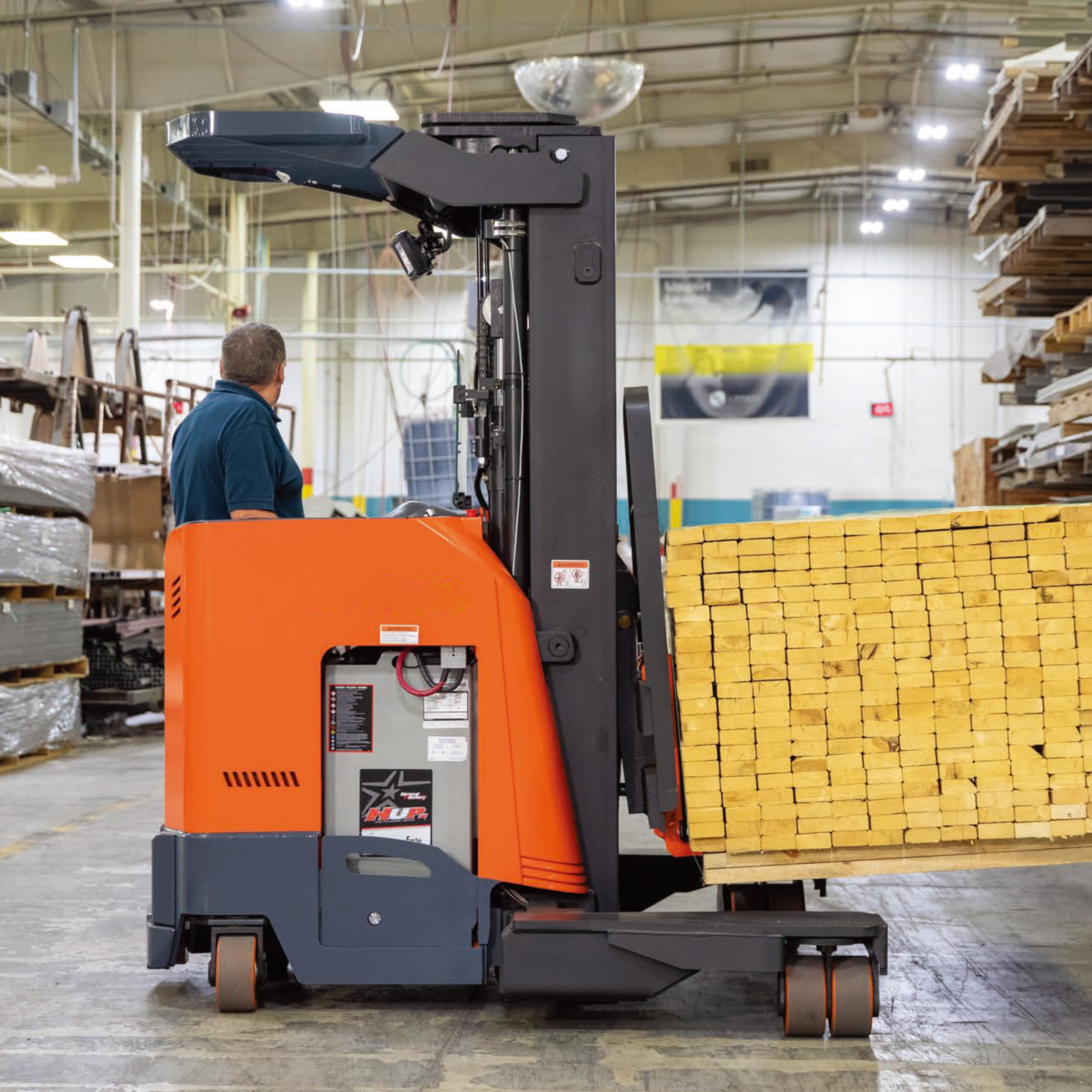 Multi-directional reach trucks