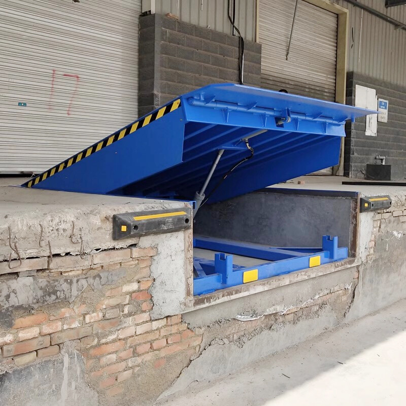 Fixed hydraulic ramp