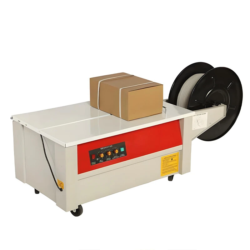 Low bed baler