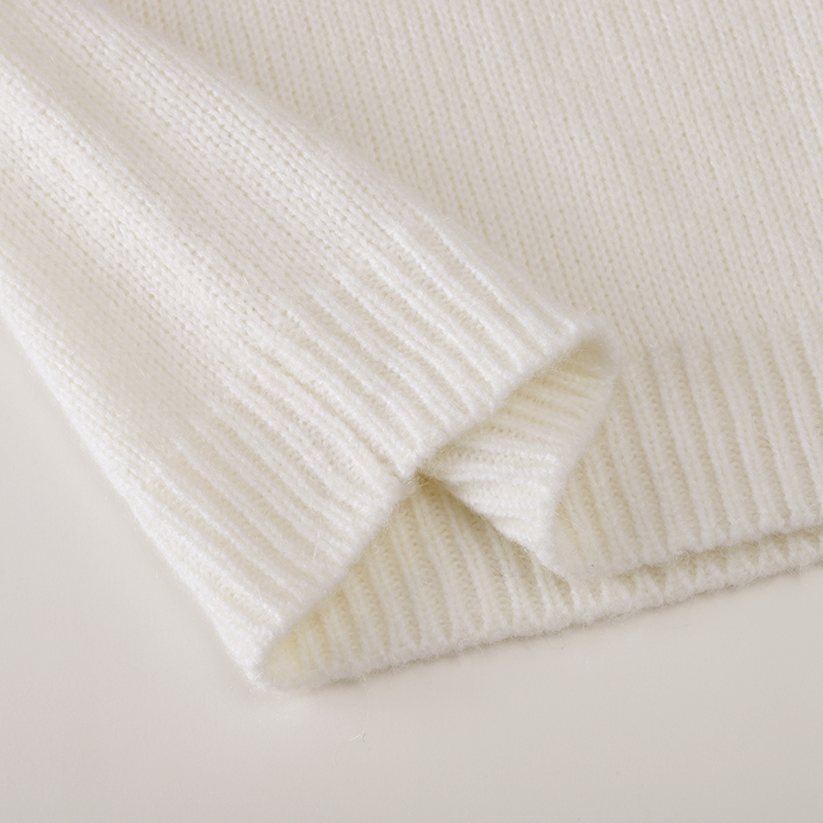 Women Wool Sweater 40