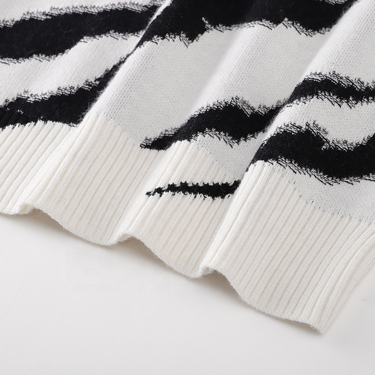 Women Wool Sweater 130