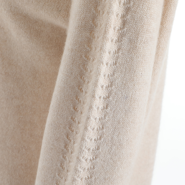Women Cashmere Sweater 149