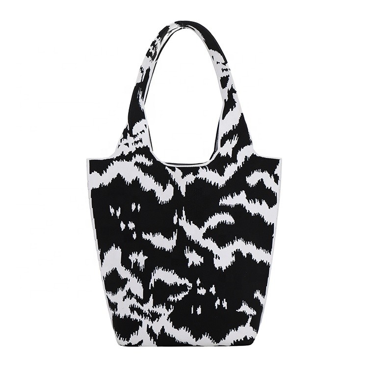 Knit Handbag 311