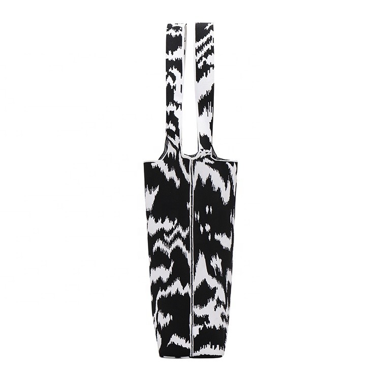 Knit Handbag 311