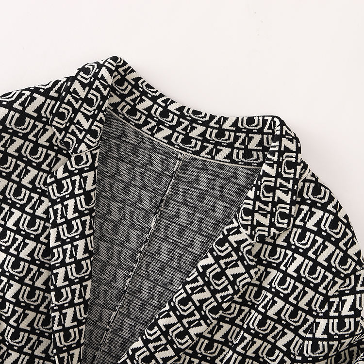 Women Coat 329