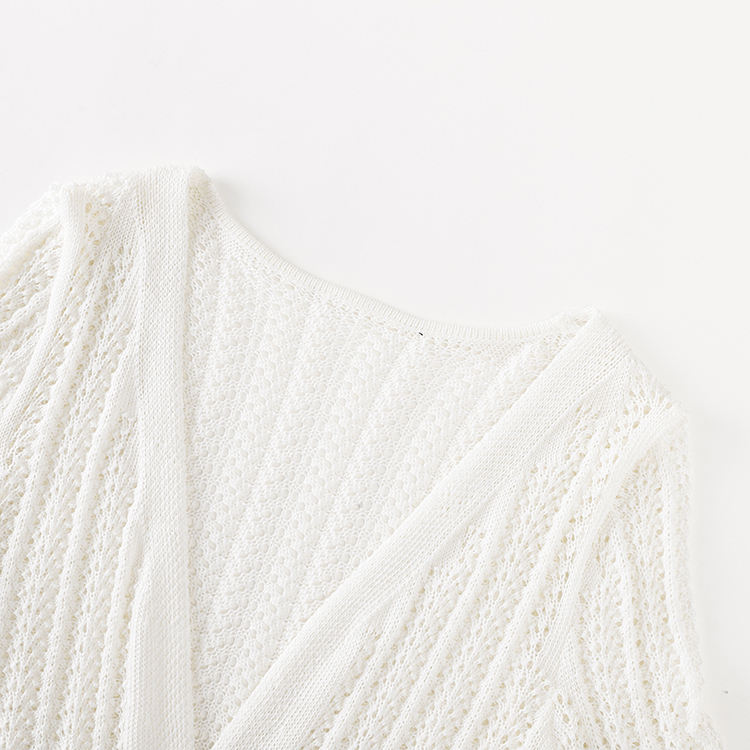 Women crochet sweater 520