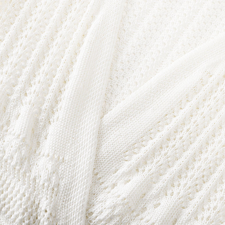 Women crochet sweater 520