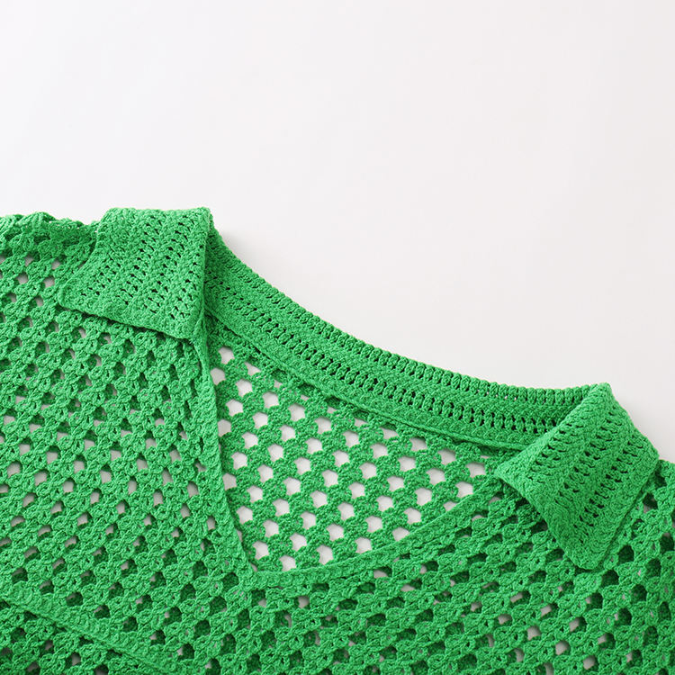 Women crochet sweater 526