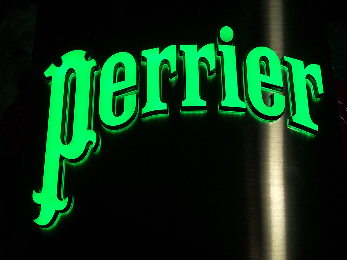 Mini-luminous characters