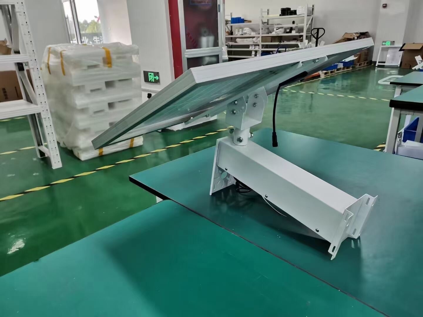 Solar Power Supply System with 18650 Battery