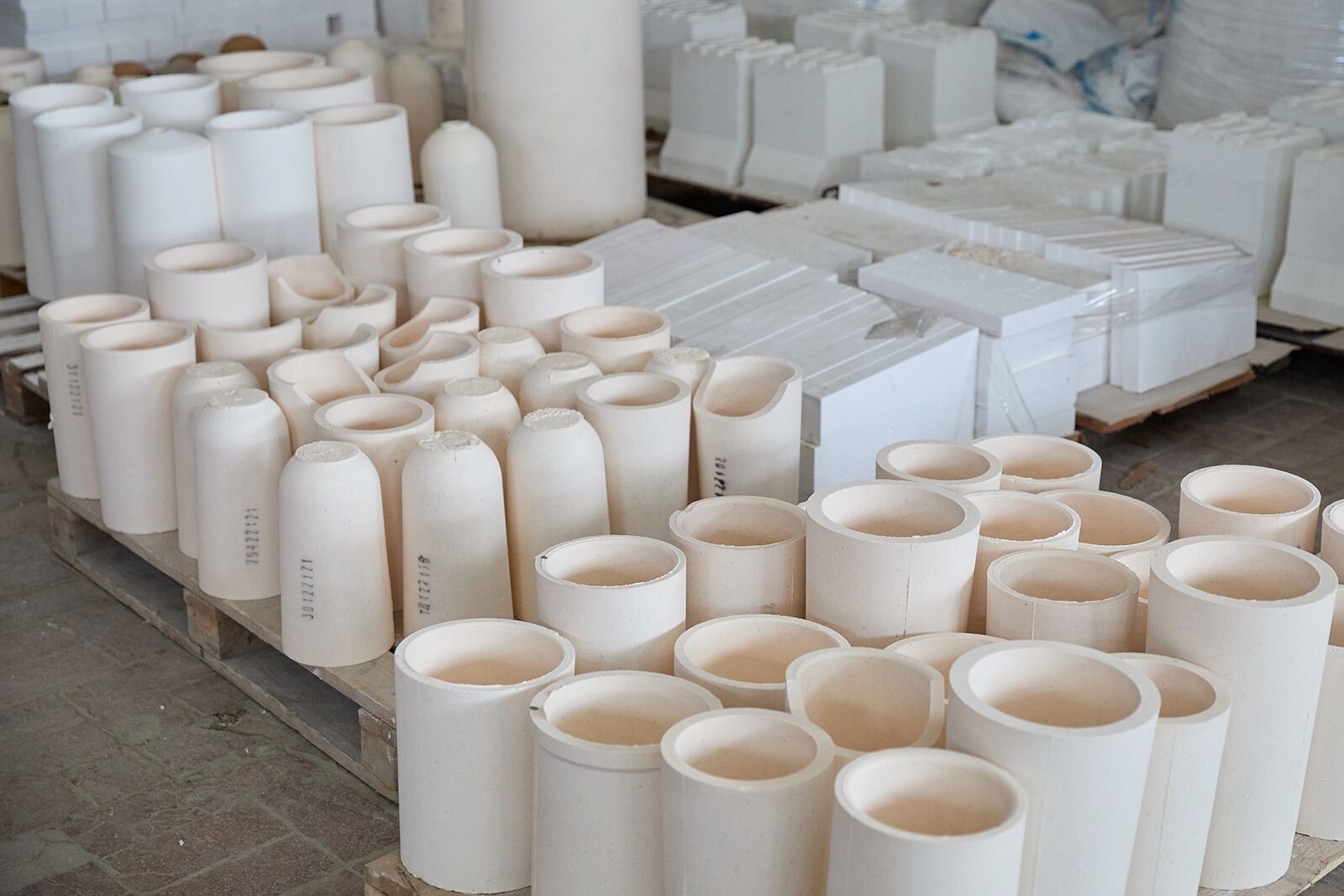 Refractory Tubes: The Key to Efficient Thermal Management and Industrial Safety Refractory Tubes: The Key to Efficient Thermal Management and Industrial Safety