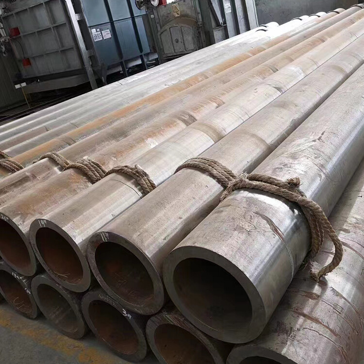SS400 Carbon steel pipe/tube