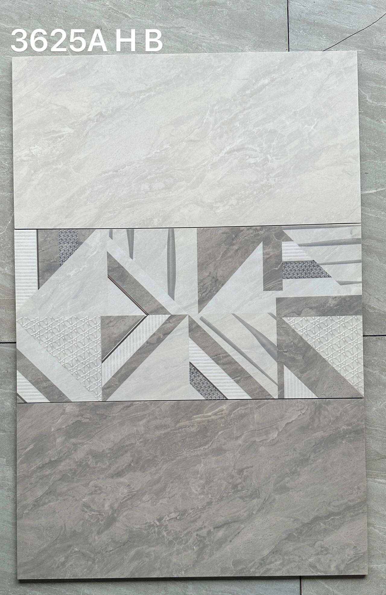 Ceramic wall tiles 