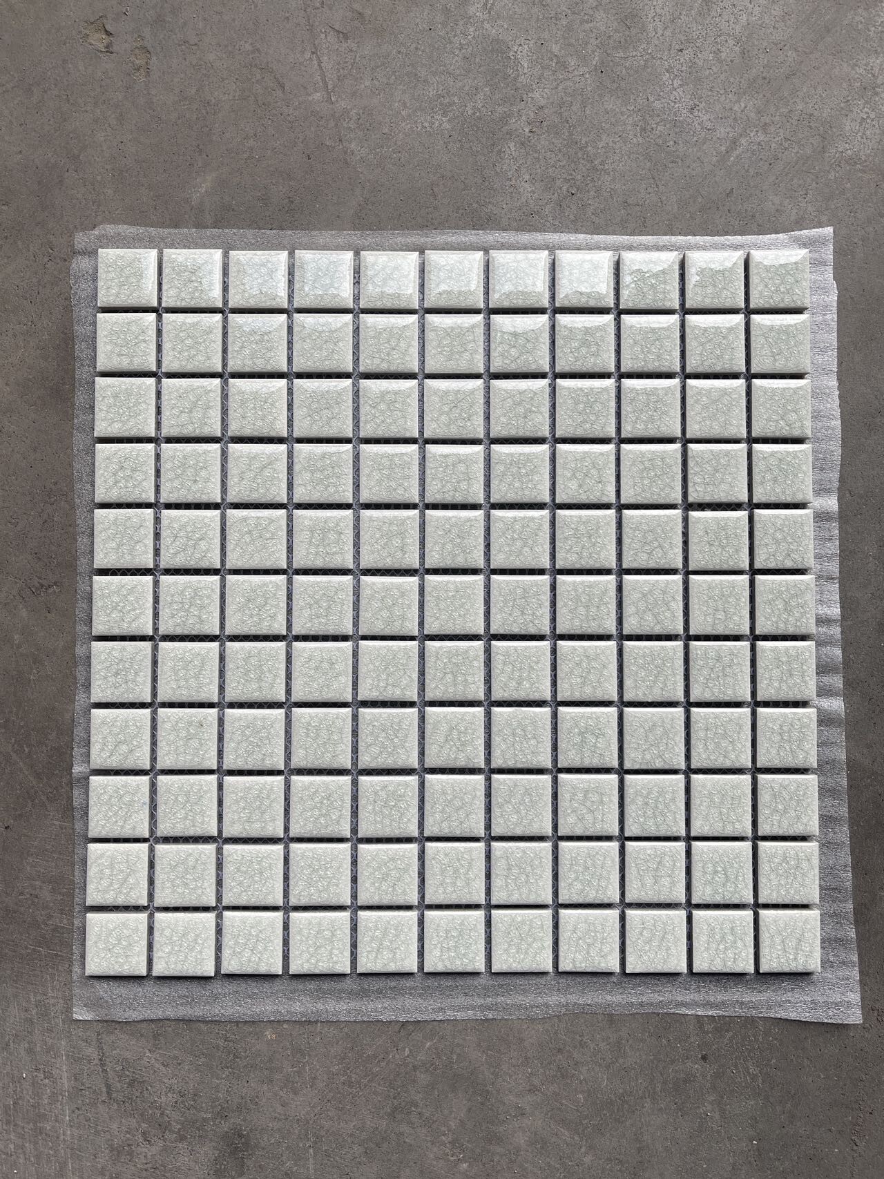 Ceramic mosaic tiles 