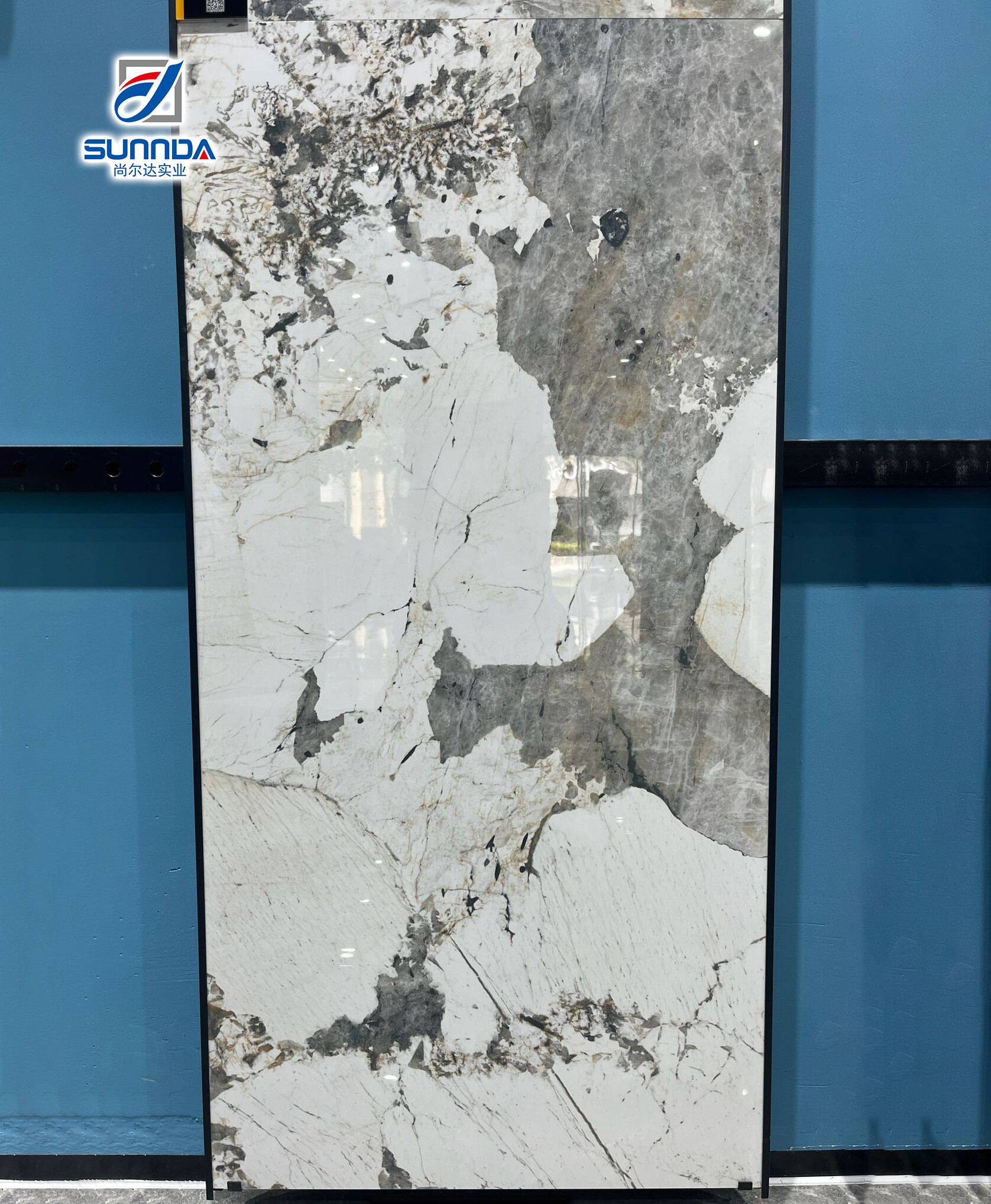 Glazed polished porcelain tiles 