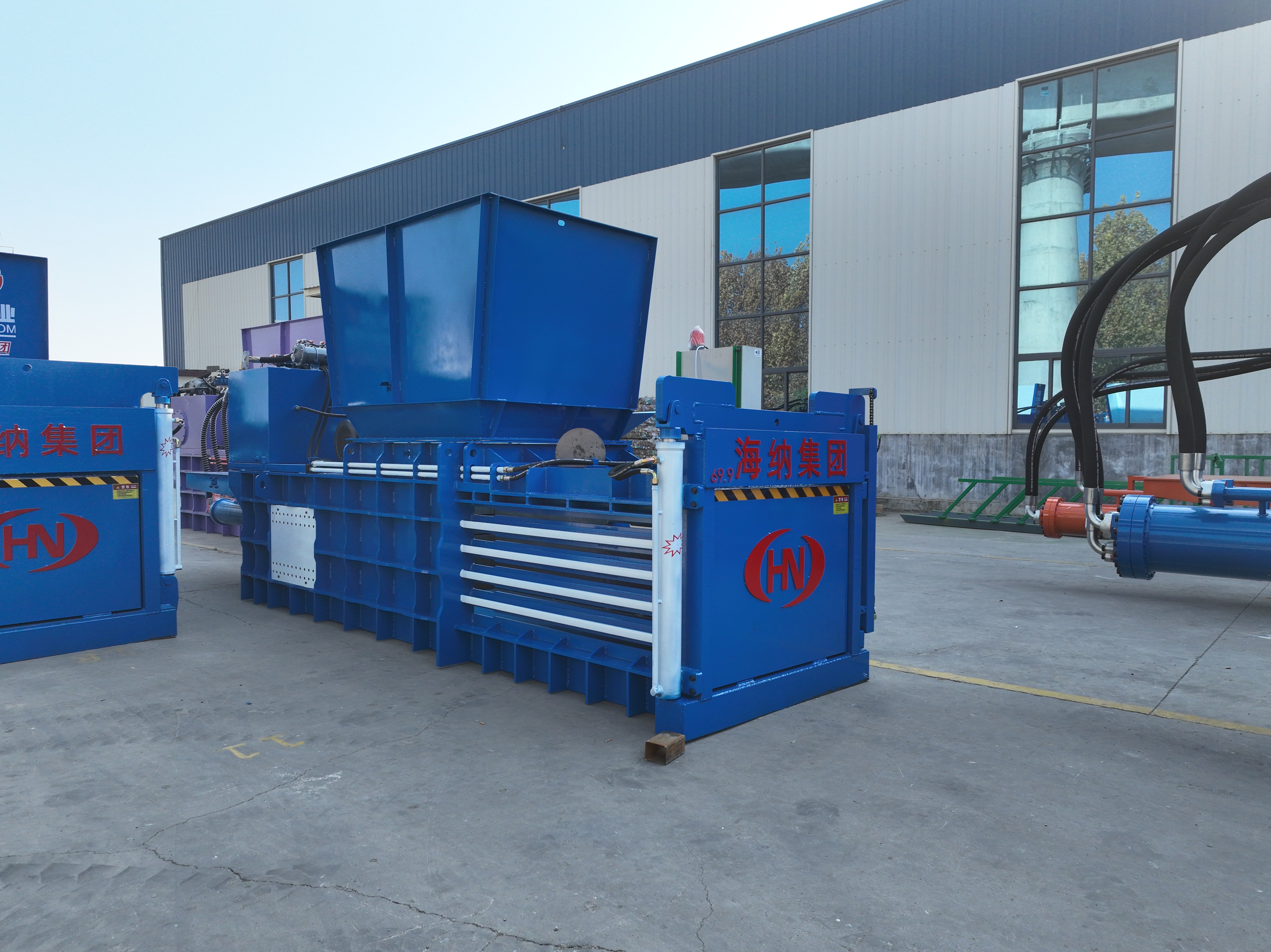 HN-80T horizontal hydraulic baler