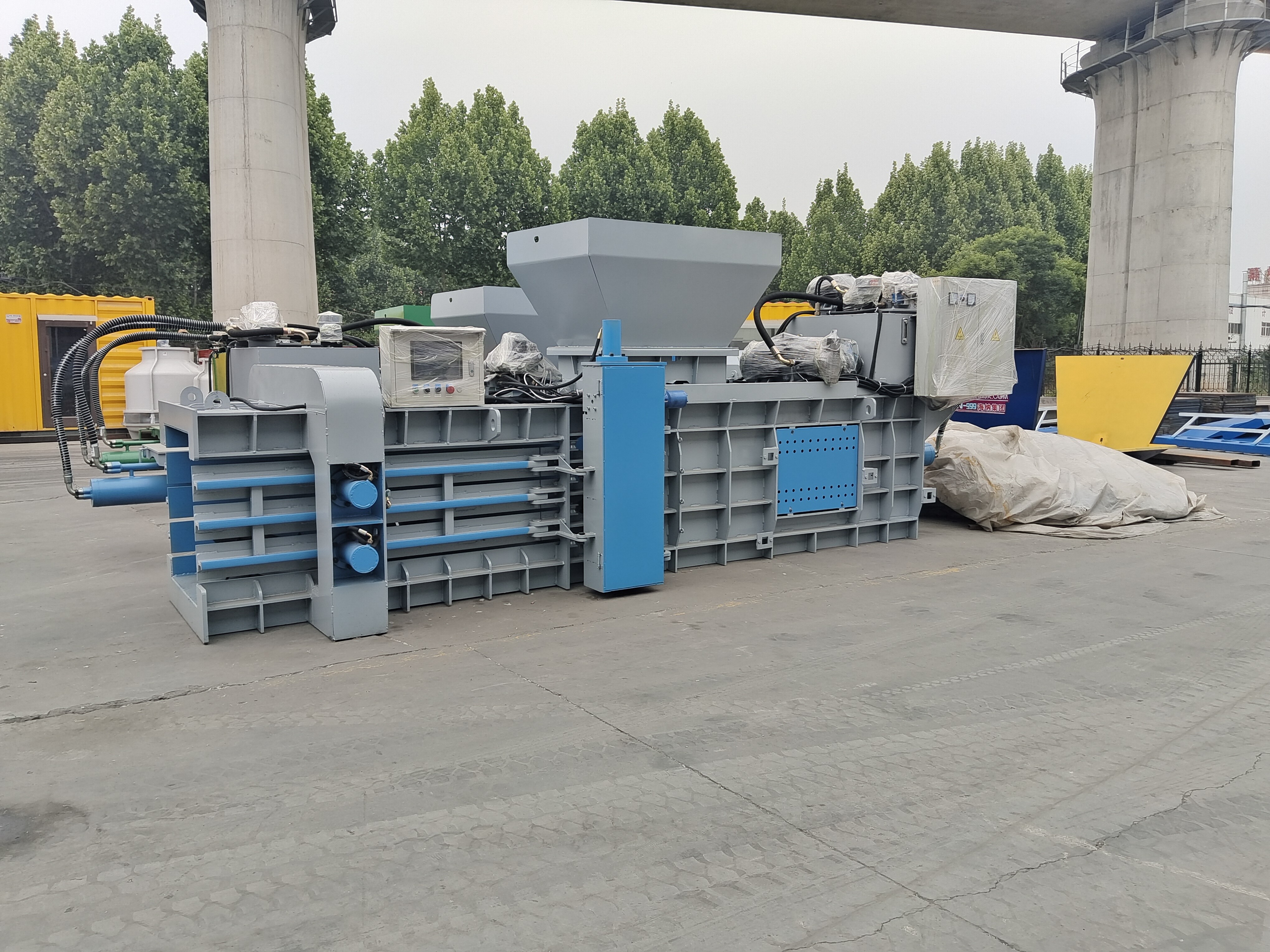 HN-80T-QZD horizontal hydraulic baler