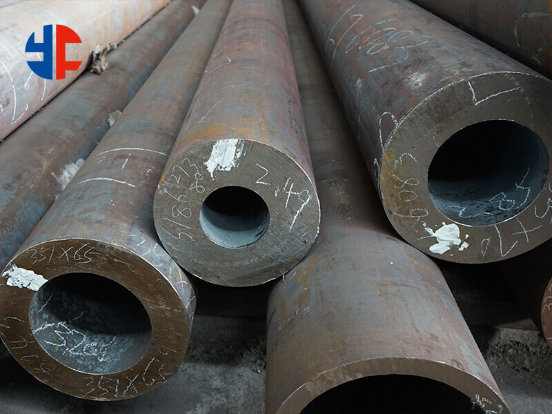  S235jr Custom Carbon Steel Seamless Pipes