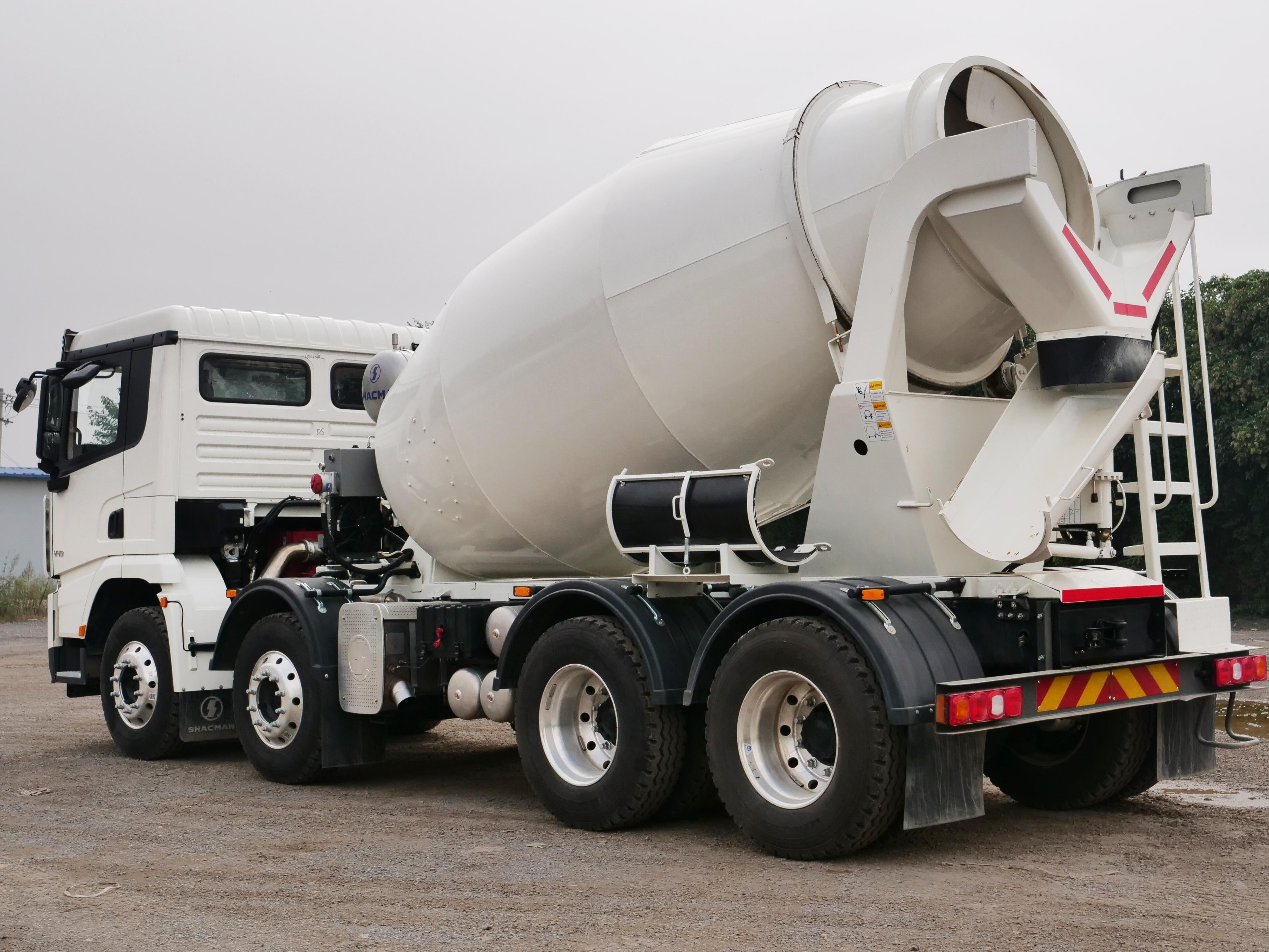 SHACMAN F3000 8×4 Bétonnière