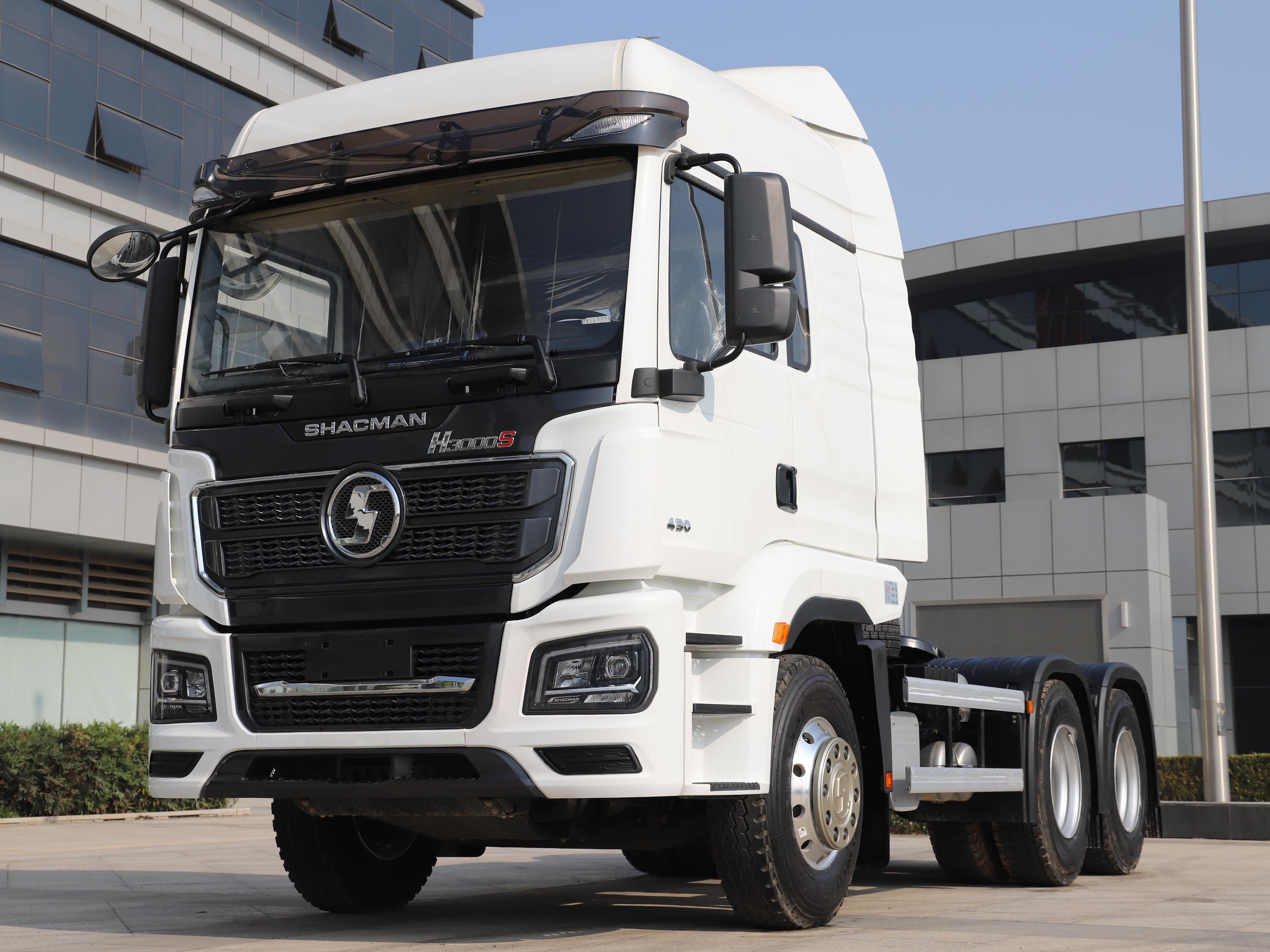 SHACMAN H3000S 6×4 tractor truck