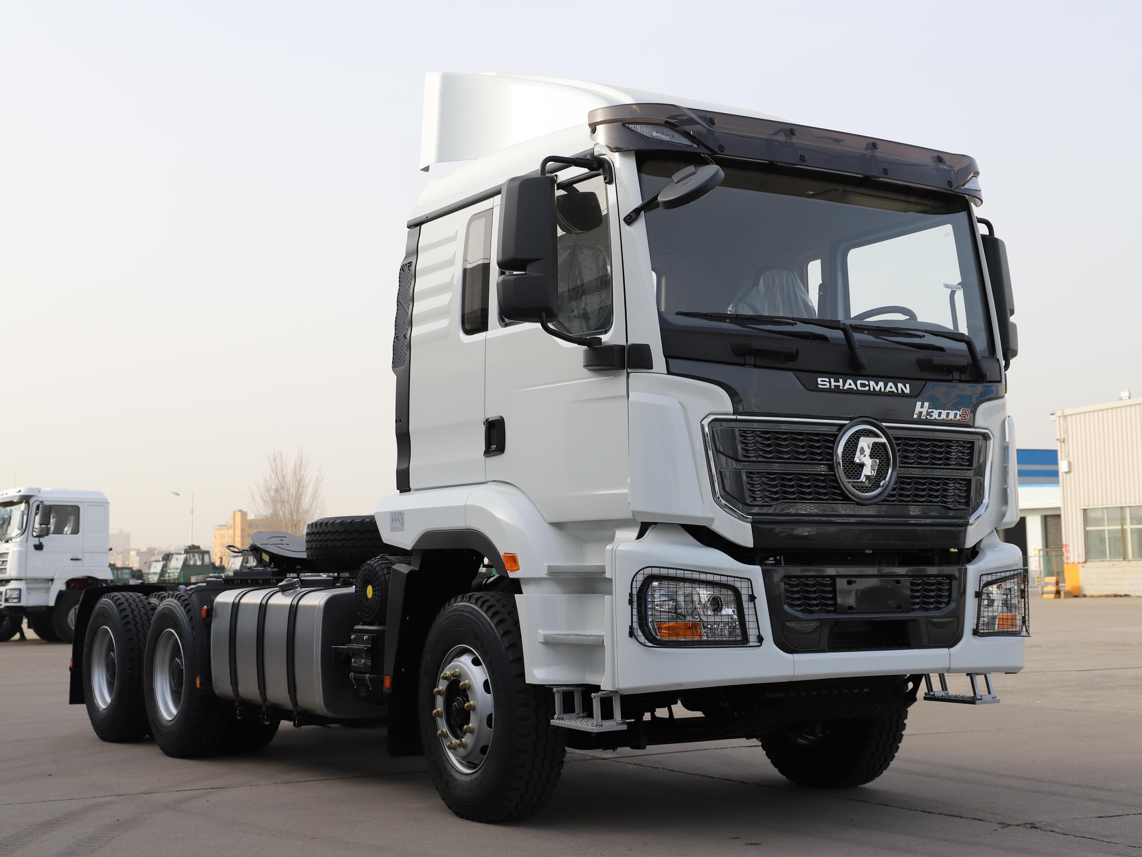 SHACMAN H3000S 6×4 tractor truck