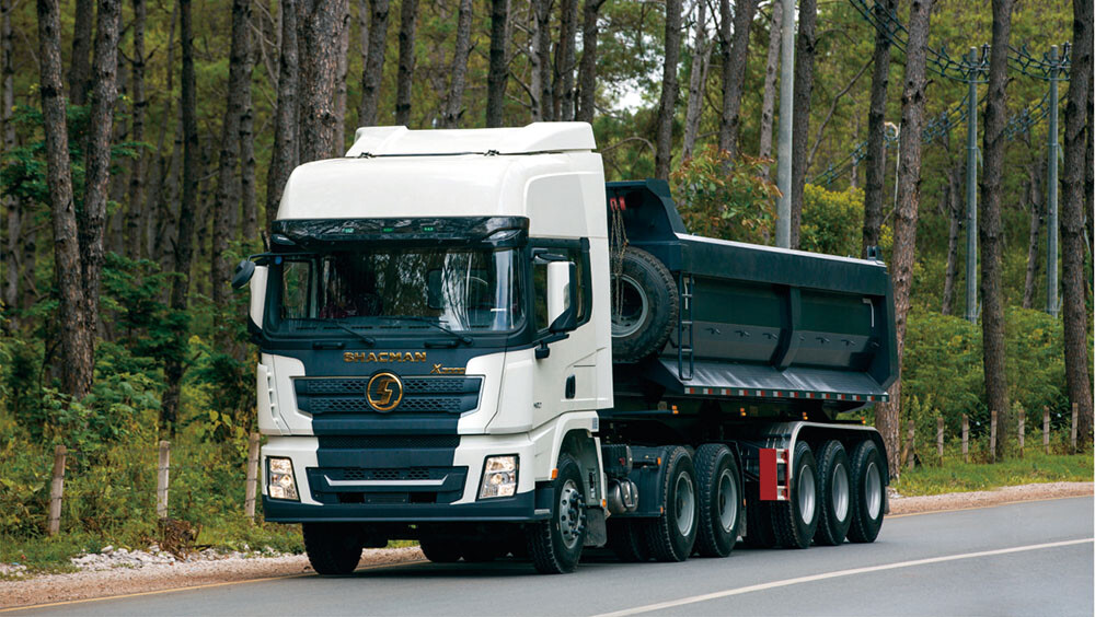 SHACMAN X3000 6×4 Trailer Truck