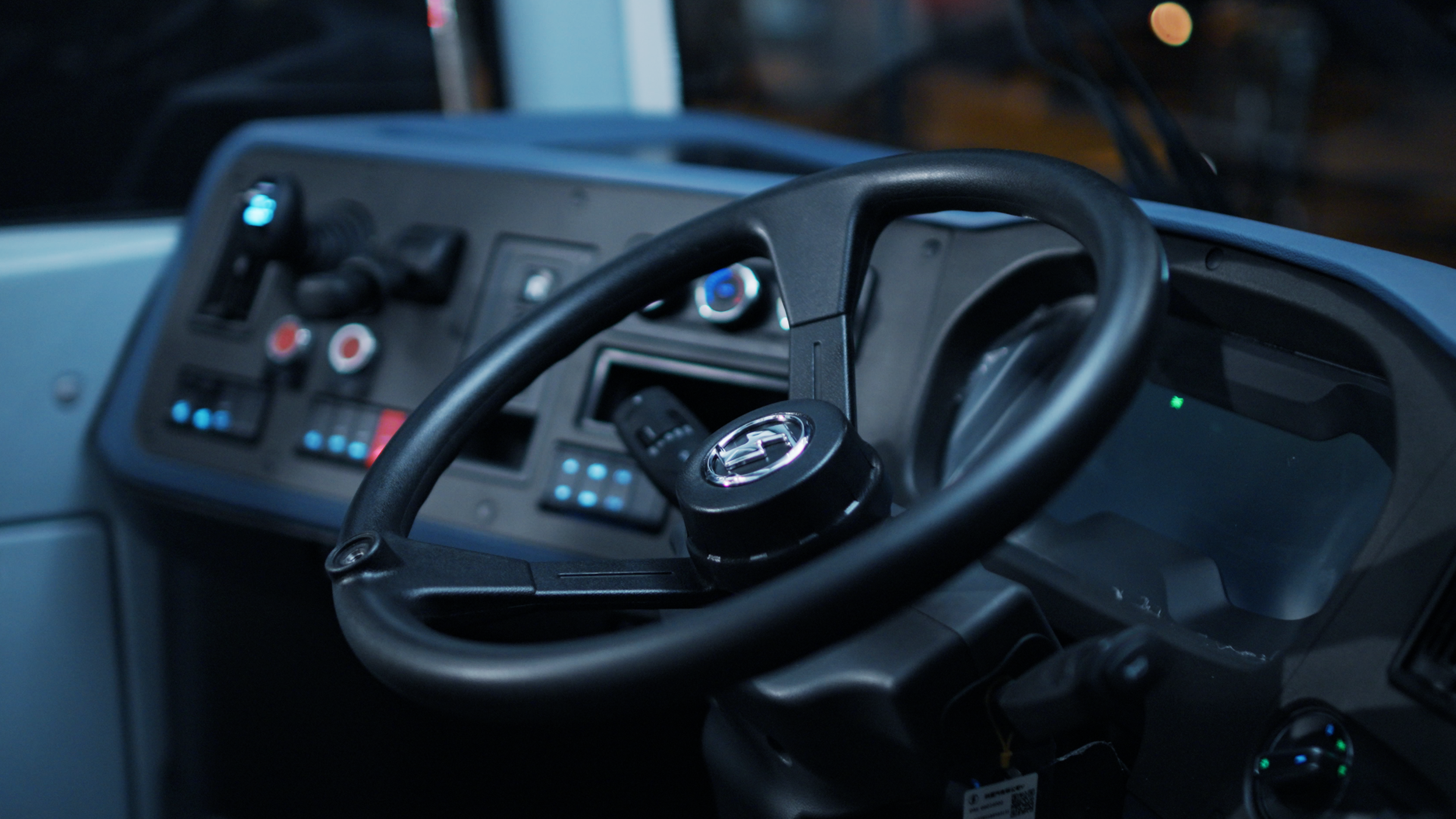 SHACMAN 4×2 Terminal Truck