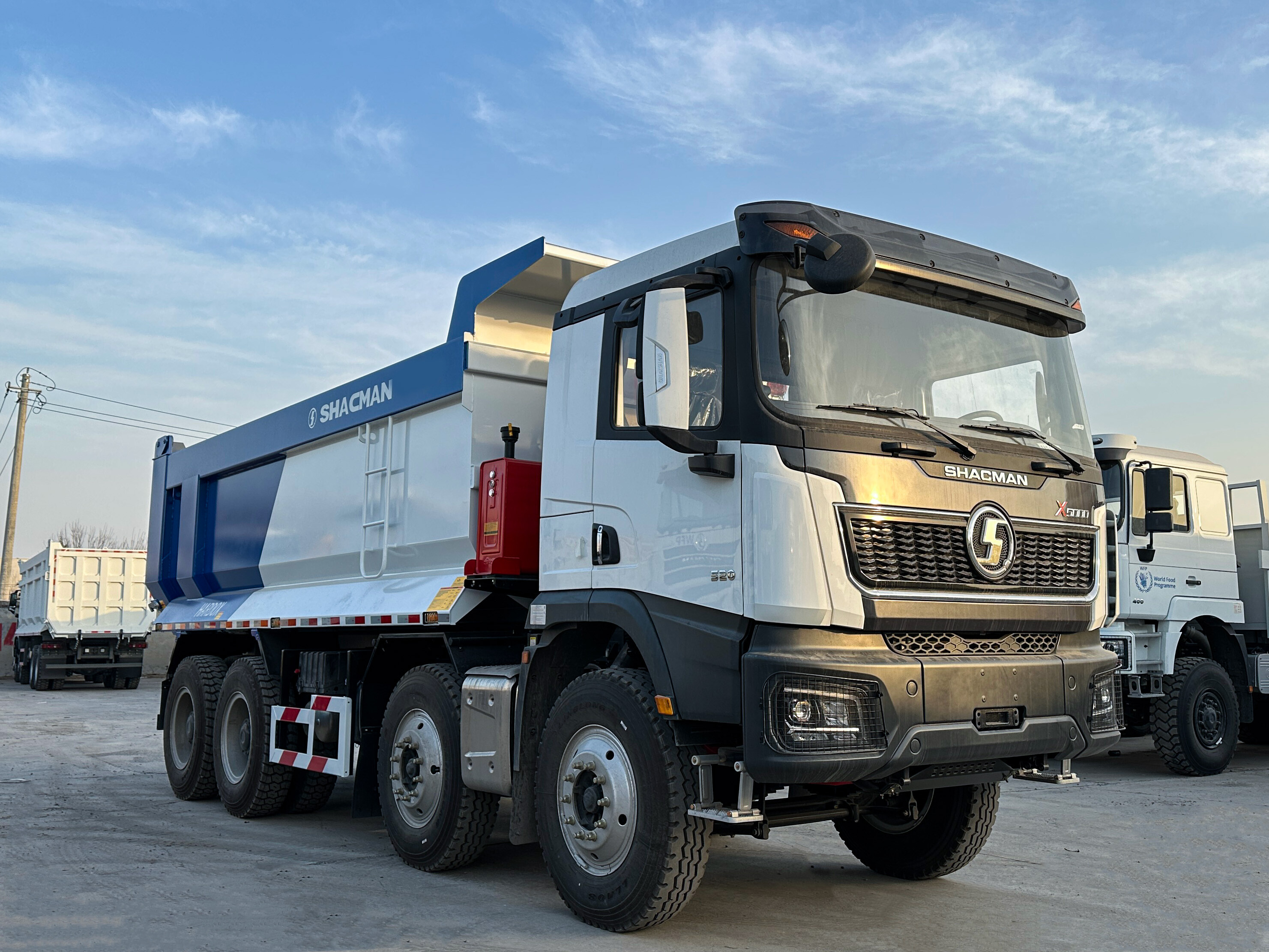 SHACMAN X5000 8×4 Dump Truck