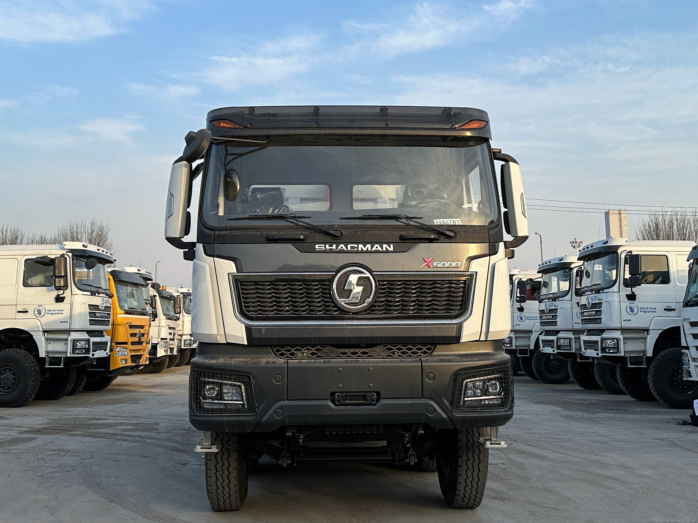 SHACMAN X5000 8×4 Dump Truck