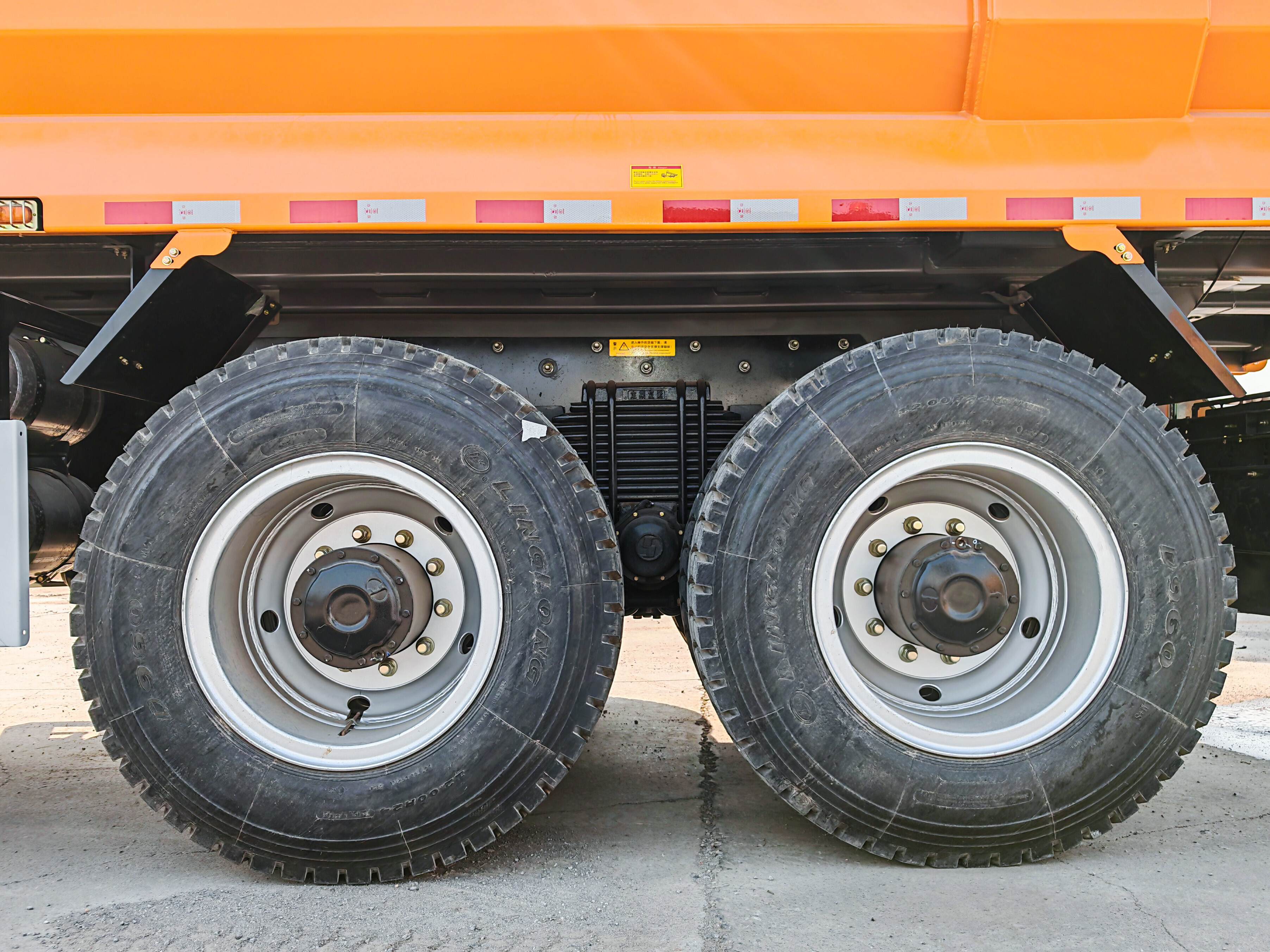 SHACMAN dump truck compliance issues to track in 2026