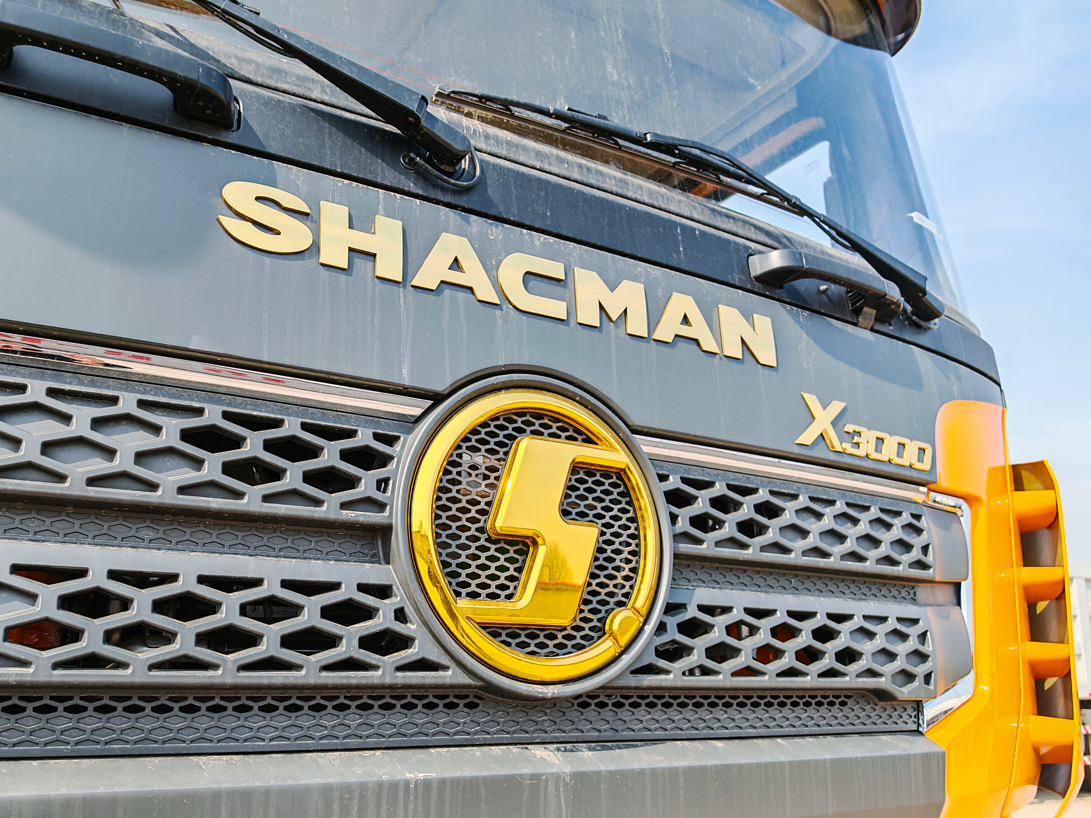 How SHACMAN Trucks Deliver Unmatched Performance and Reliability