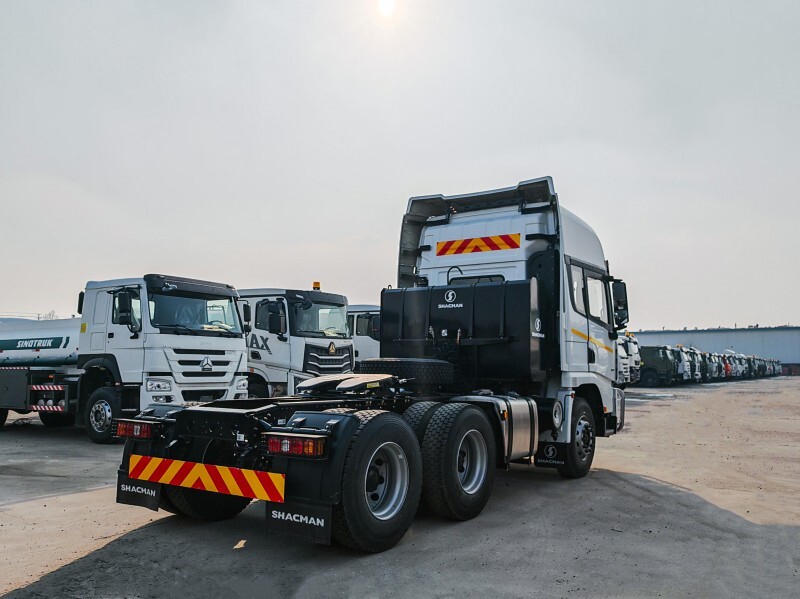 SHACMAN X3000 6x4 420HP TRACTOR TRUCK