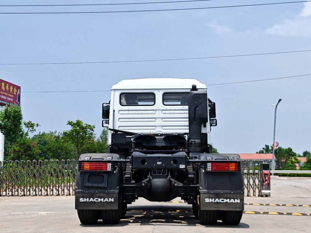 SHACMAN F3000 6×4 Trailer Truck