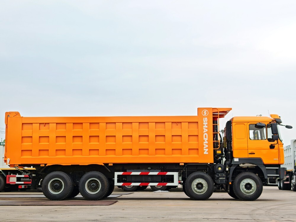 SHACMAN F3000 8×4 Dump Truck