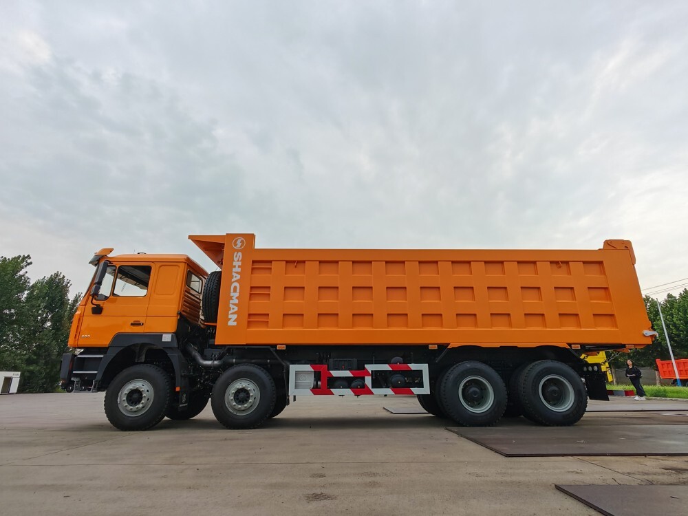 SHACMAN F3000 8×4 Dump Truck