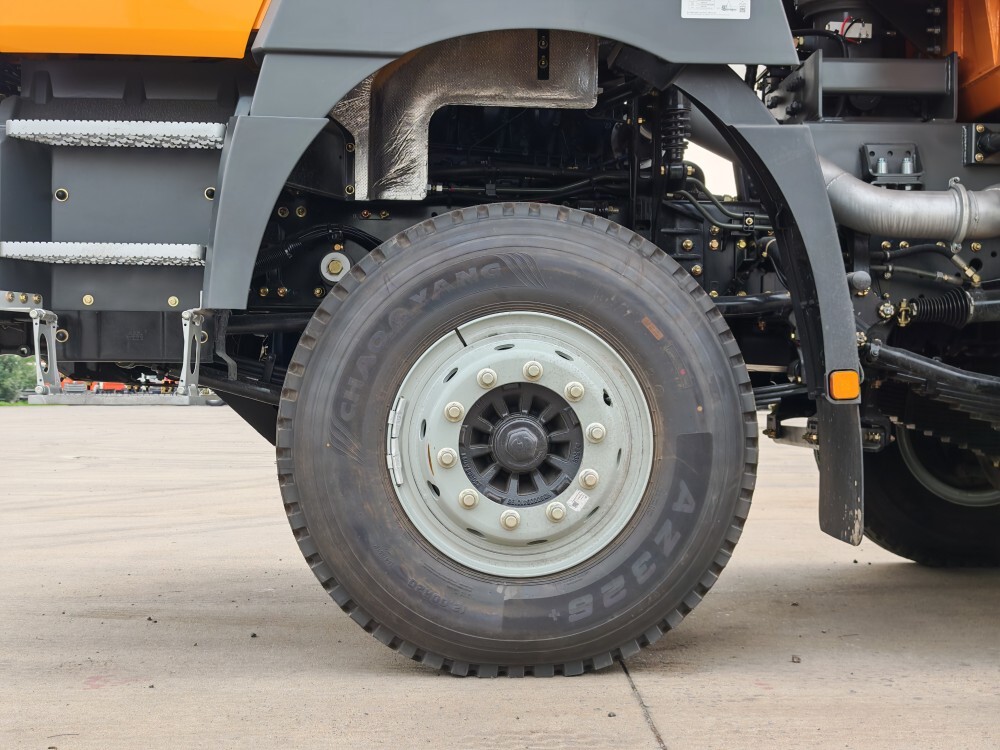 SHACMAN F3000 8×4 Dump Truck