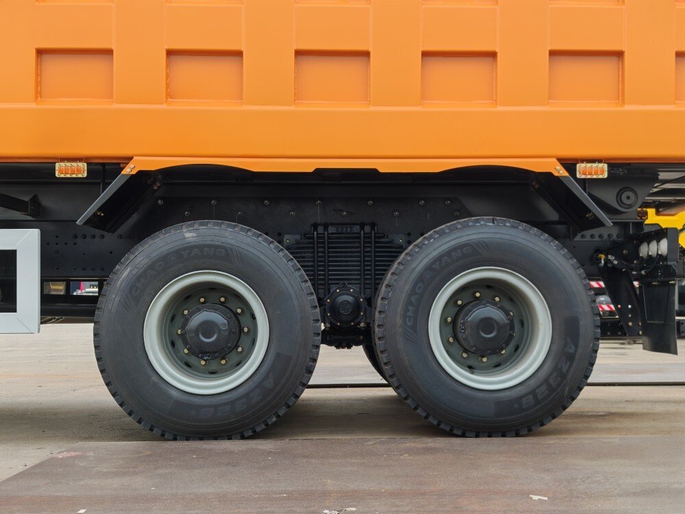 SHACMAN F3000 8×4 Dump Truck