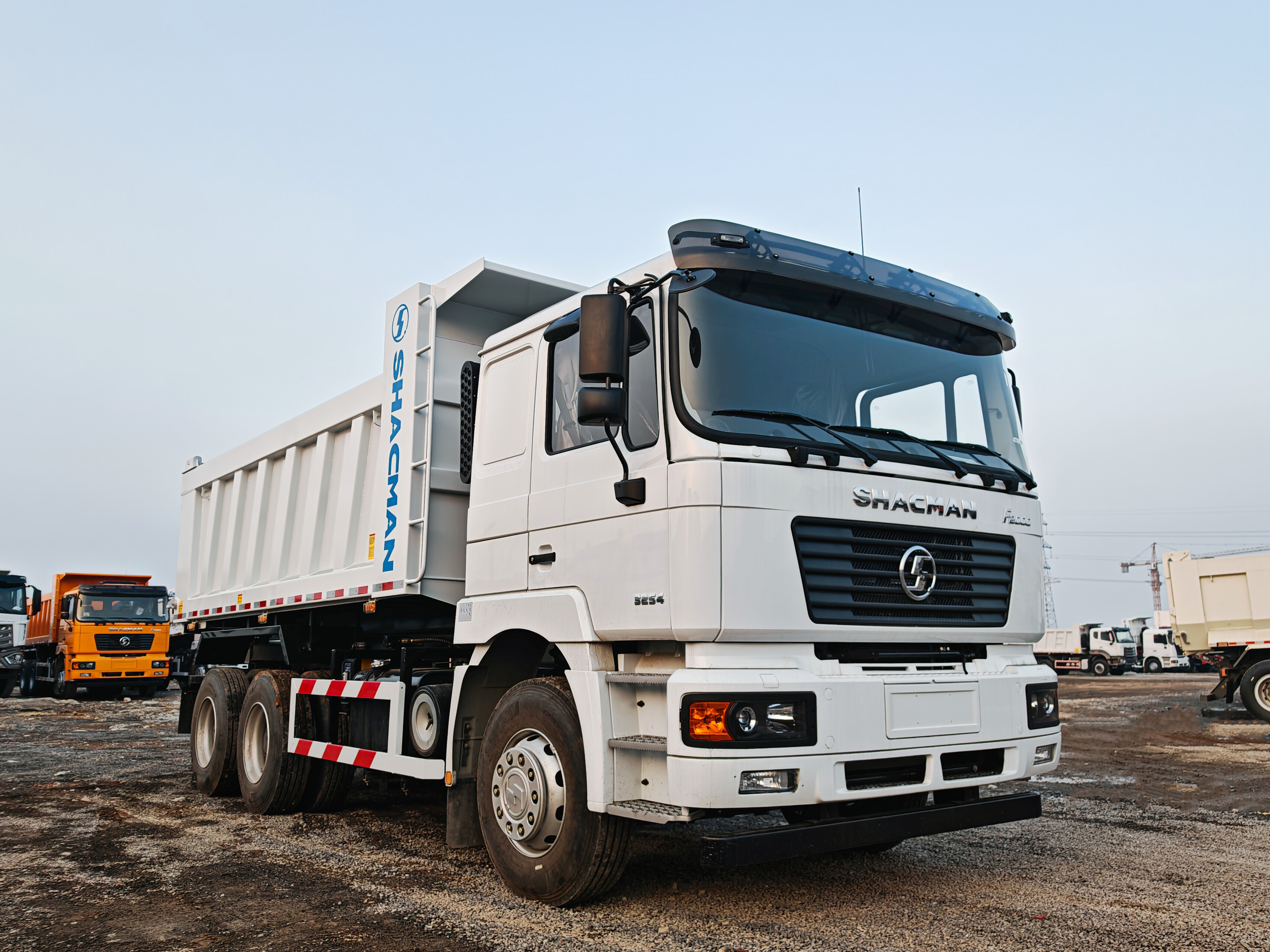 How Shacman F2000 Stacks Up Against Competitors in Mining Operations? Key Technical Comparisons