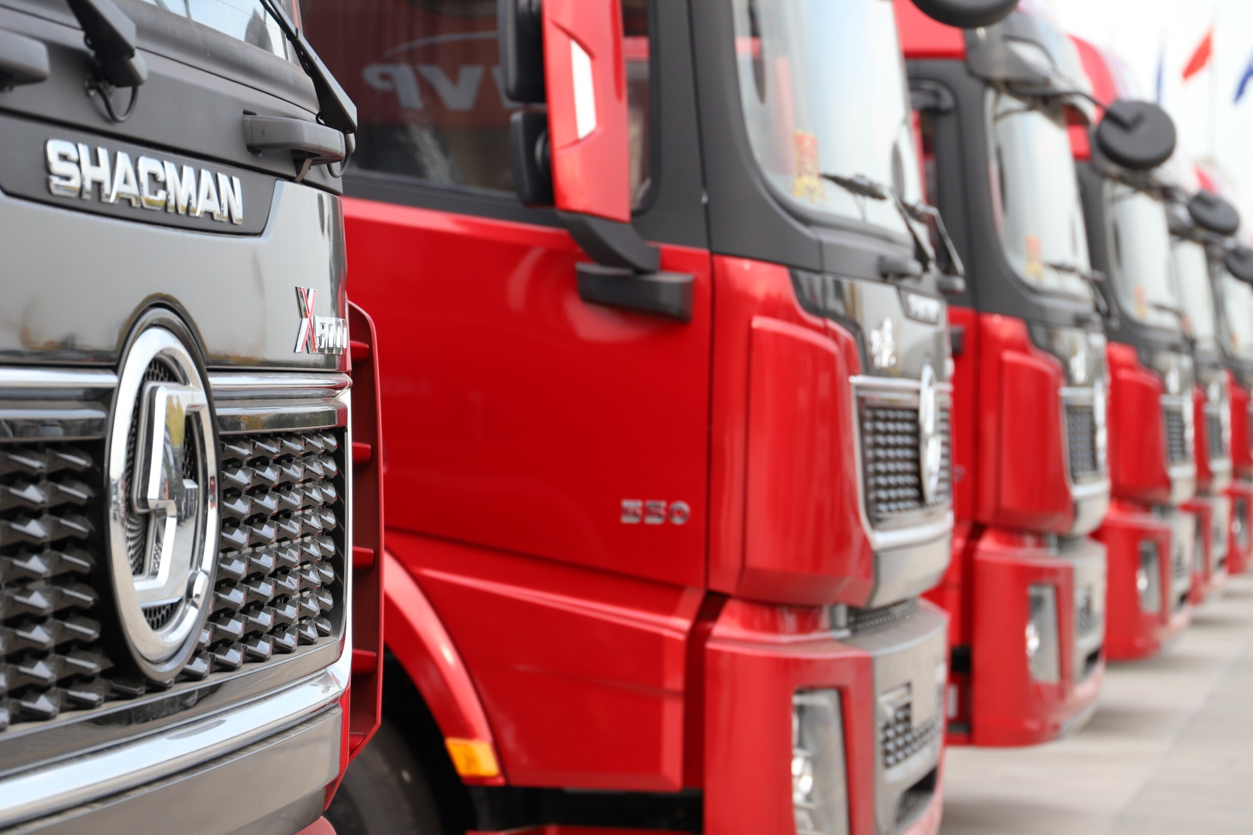 Comparing SHACMAN vs Competitors: Total Cost of Ownership Breakdown for Fleet Managers