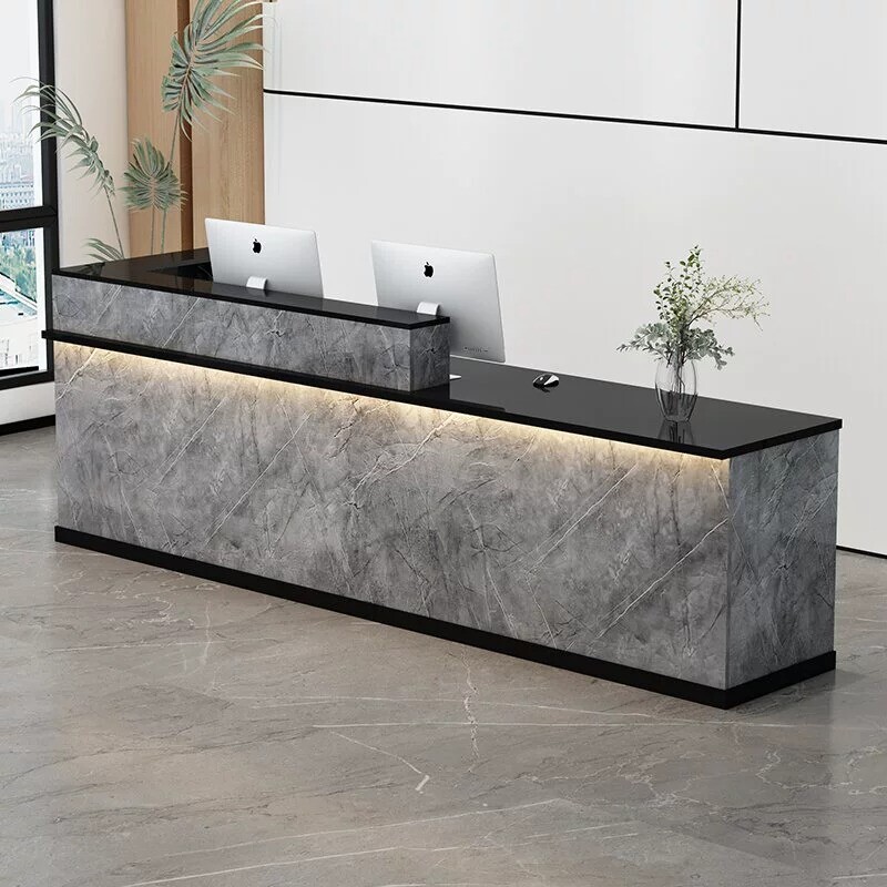 Reception desk