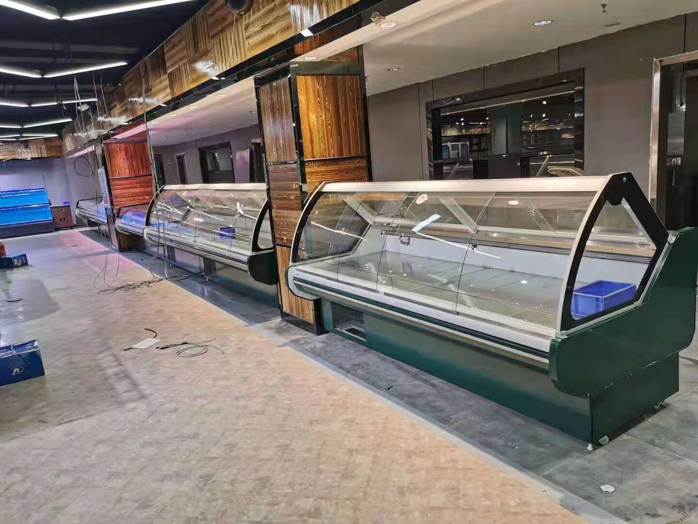 Glass Door Deli Service Showcase Counter