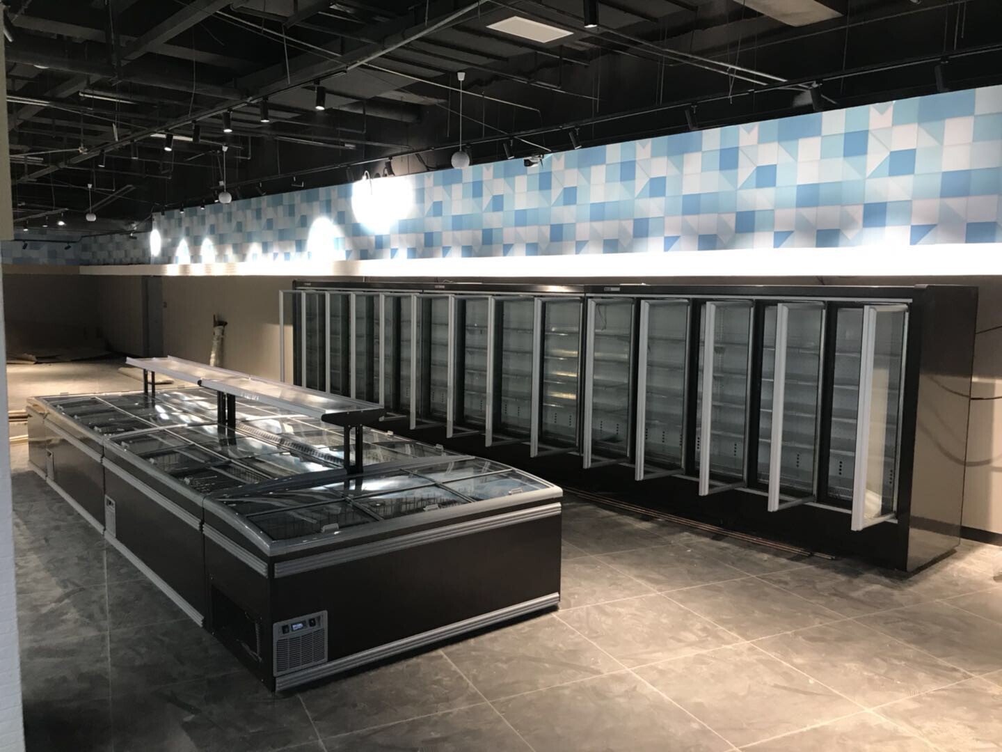 Plug-in Type Left And Right Sliding Door Combined Island Freezer