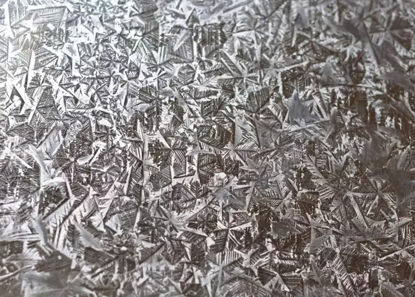 Method of zinc flower formation