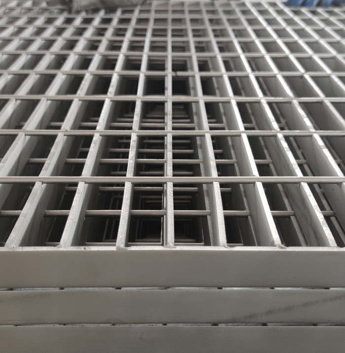 Carbon Steel Grating