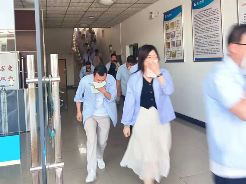 SHACMAN X3000 Mixer Truck: Delivering Concrete Solutions for Every Construction Need