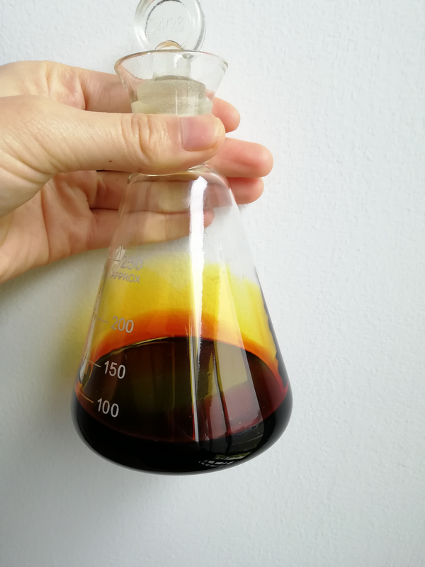 Double-chain quaternary ammonium salt complex iodine