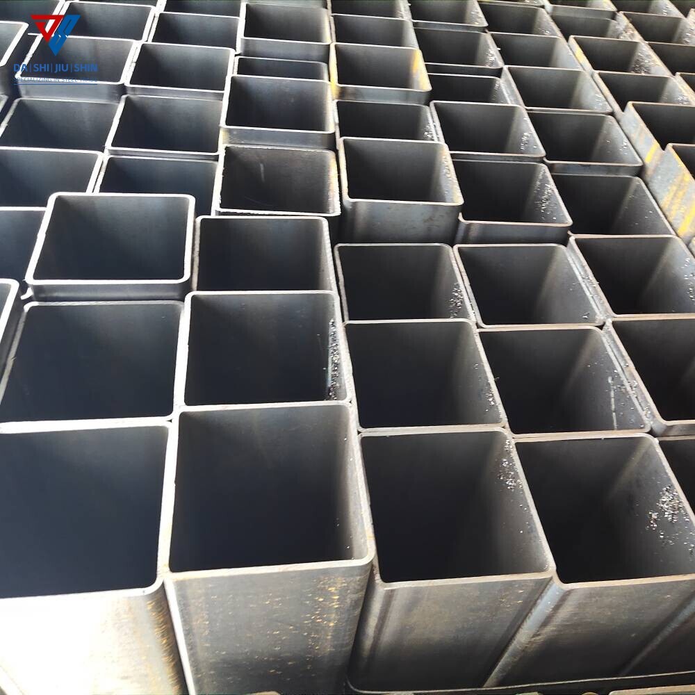 Углеродная черная квадратная трубка