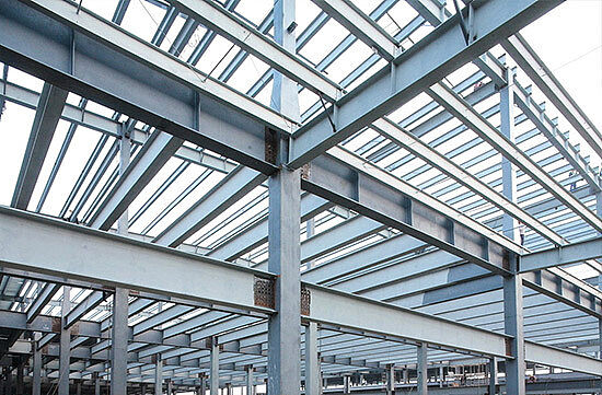 Steel structural parts, H-shaped steel, C-shaped steel, angle steel, etc. are widely used in the modern construction industry. Rust or oxide scale must be removed before use.
To achieve good anti-corrosion performance and aesthetics.