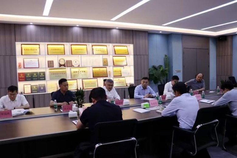Director Feng Zhuobang Conduct4 Director Feng Zhuobang Conduct4